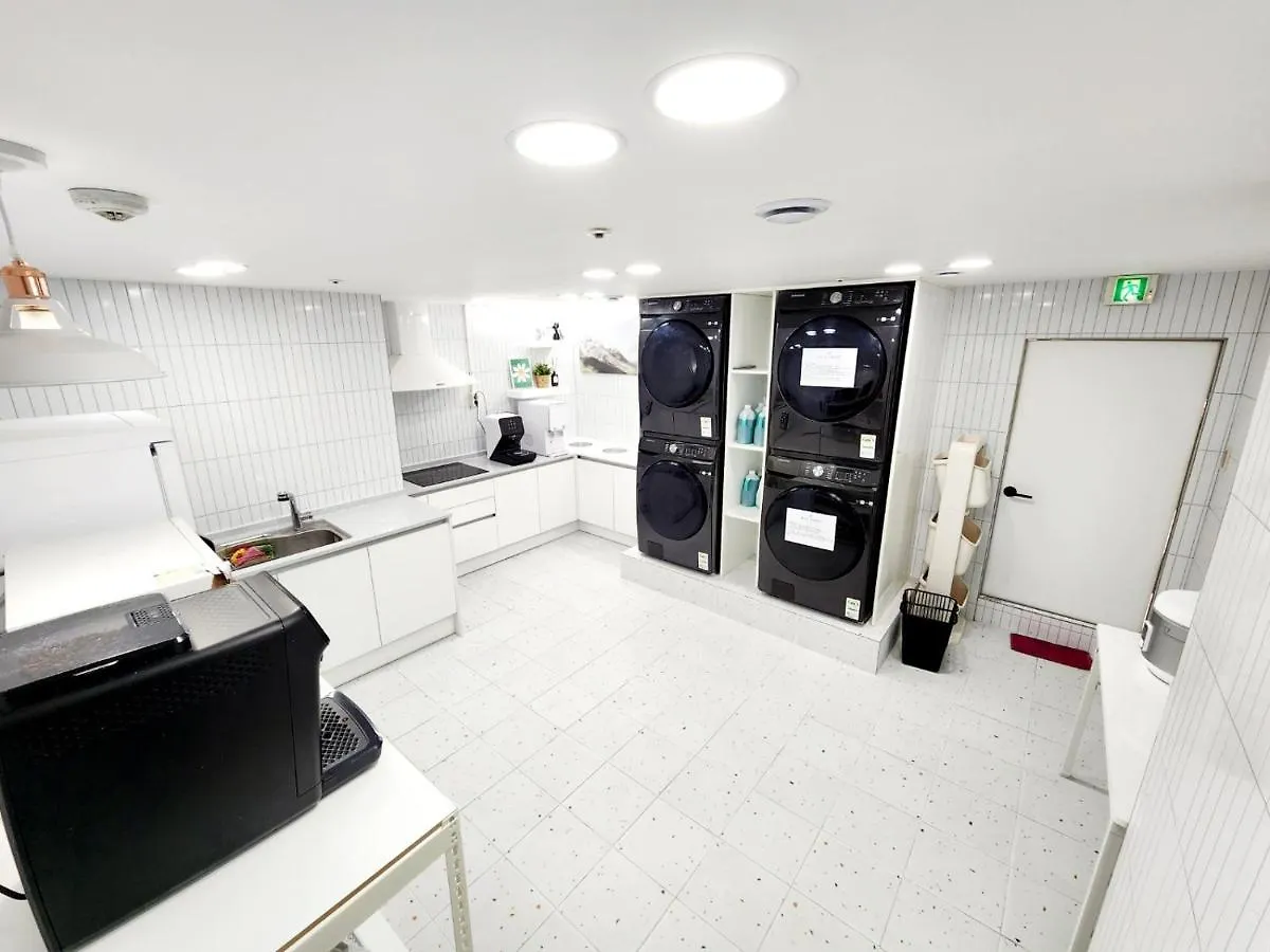 Friends Yul For Men Hostel Σεούλ